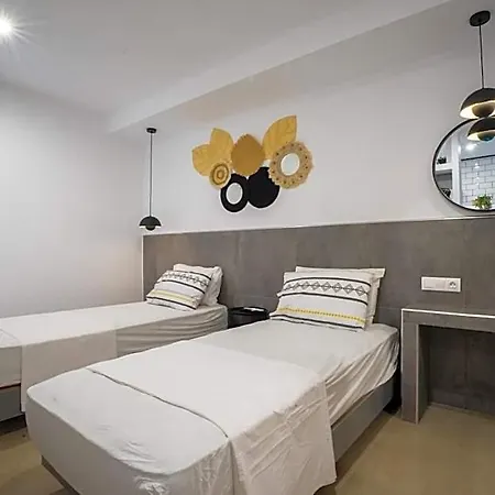 Mousikorama Aparthotel 3*